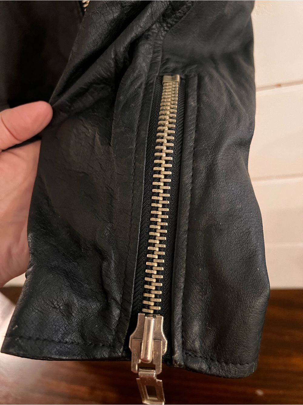 Vintage Virginia Slims 100% Leather Biker Motorcycle Jacket Womens W/Belt 1990s - Picture 4 of 10